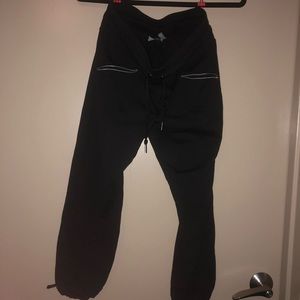 Black Capri draw string sweat pants
